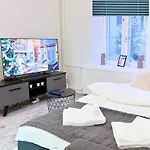 Apartment Neat